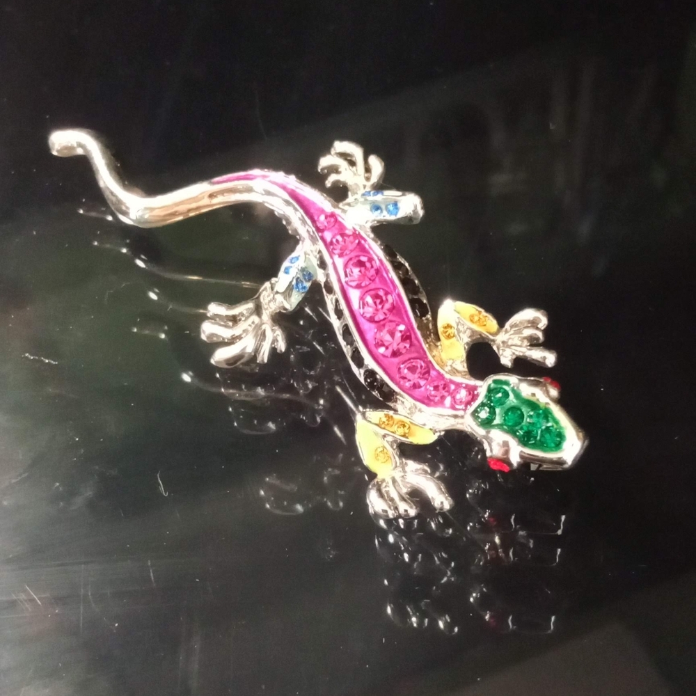 3 1/2" Colorful lizard broach